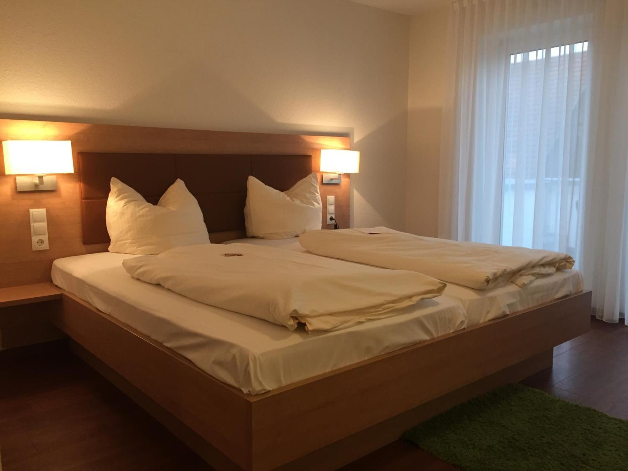Gaestehaus Gn8 Рилазинген-Ворблинген Экстерьер фото